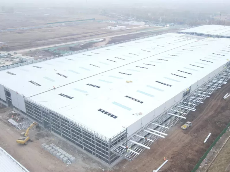 چرا یک ساختمان انبار فلزی prefab را برای تجارت خود انتخاب کنید؟